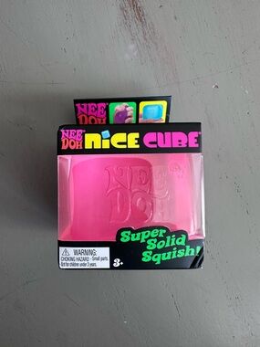 NeeDoh Nice Cube Super Solid Squish - pink